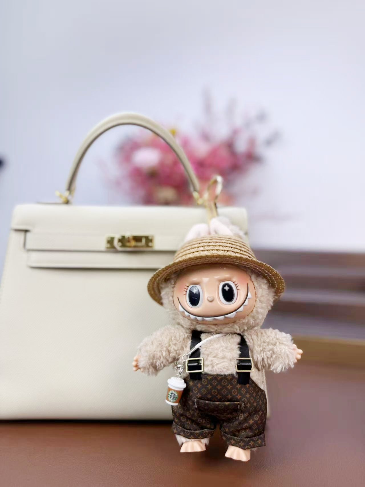 Customzied  La baby small size with outfit