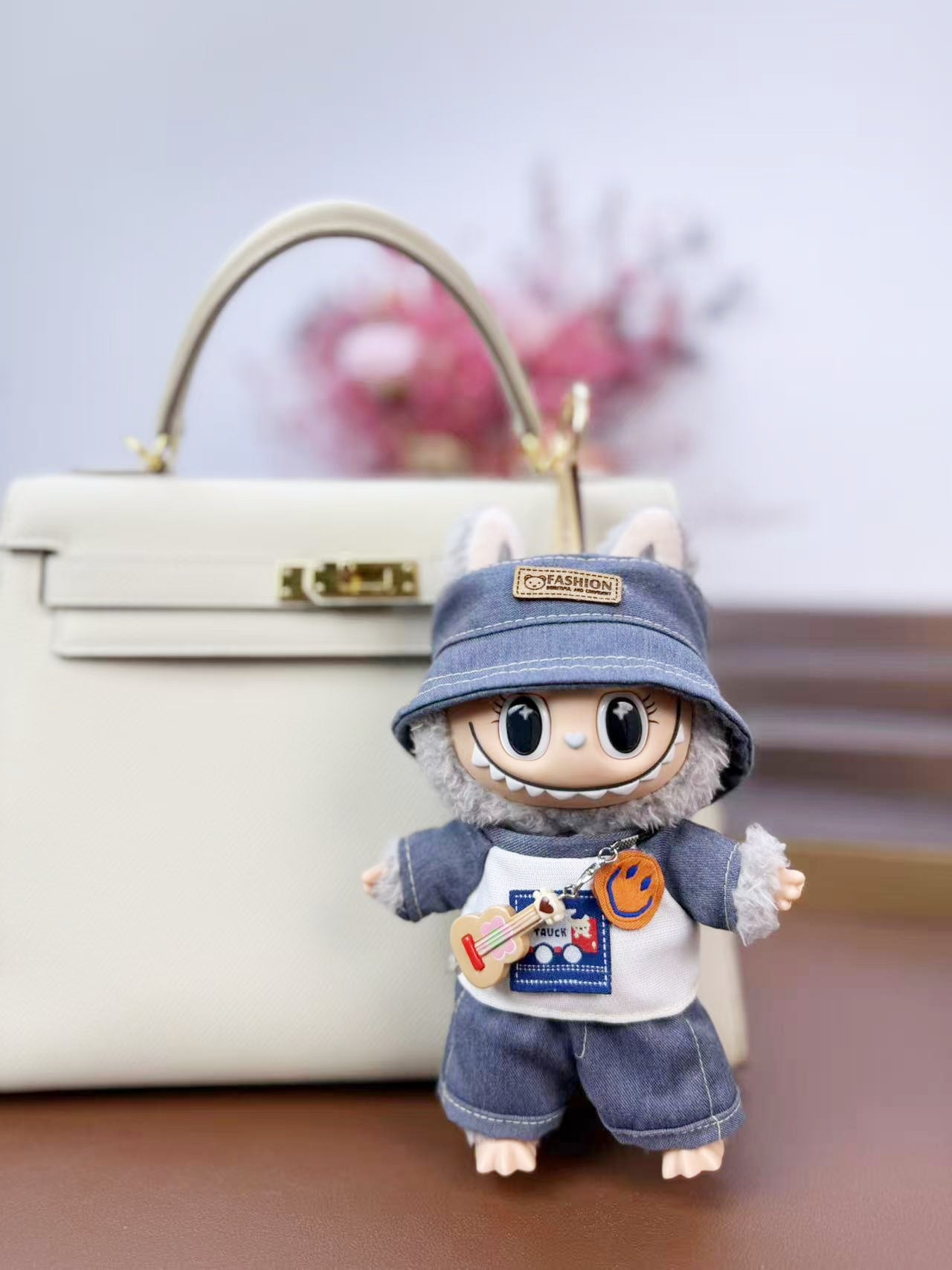 Customzied  La baby small size with outfit