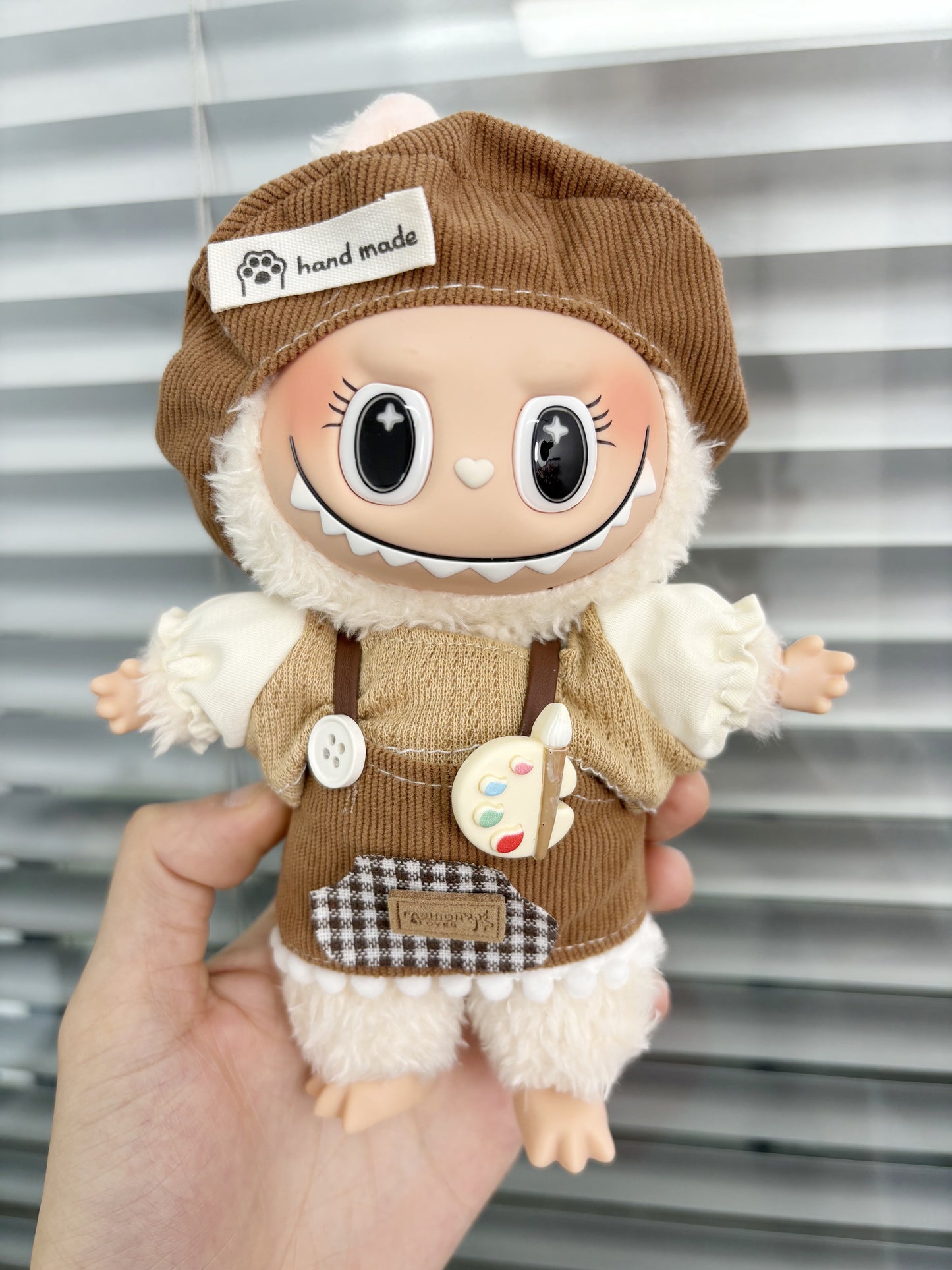 Customzied  La baby small size with outfit