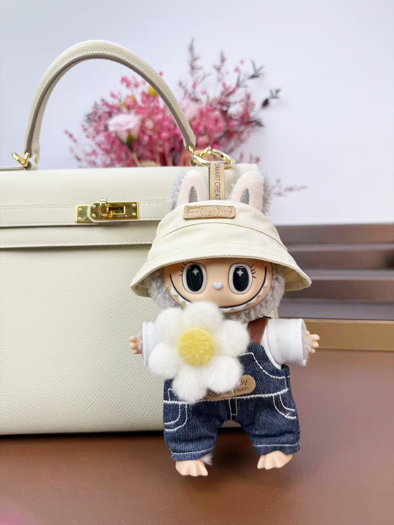 Customzied  La baby small size with outfit