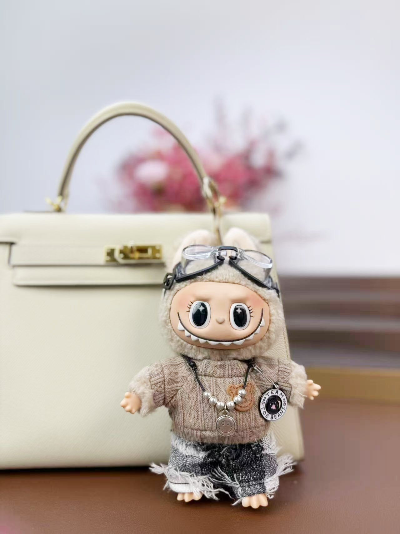 Customzied  La baby small size with outfit