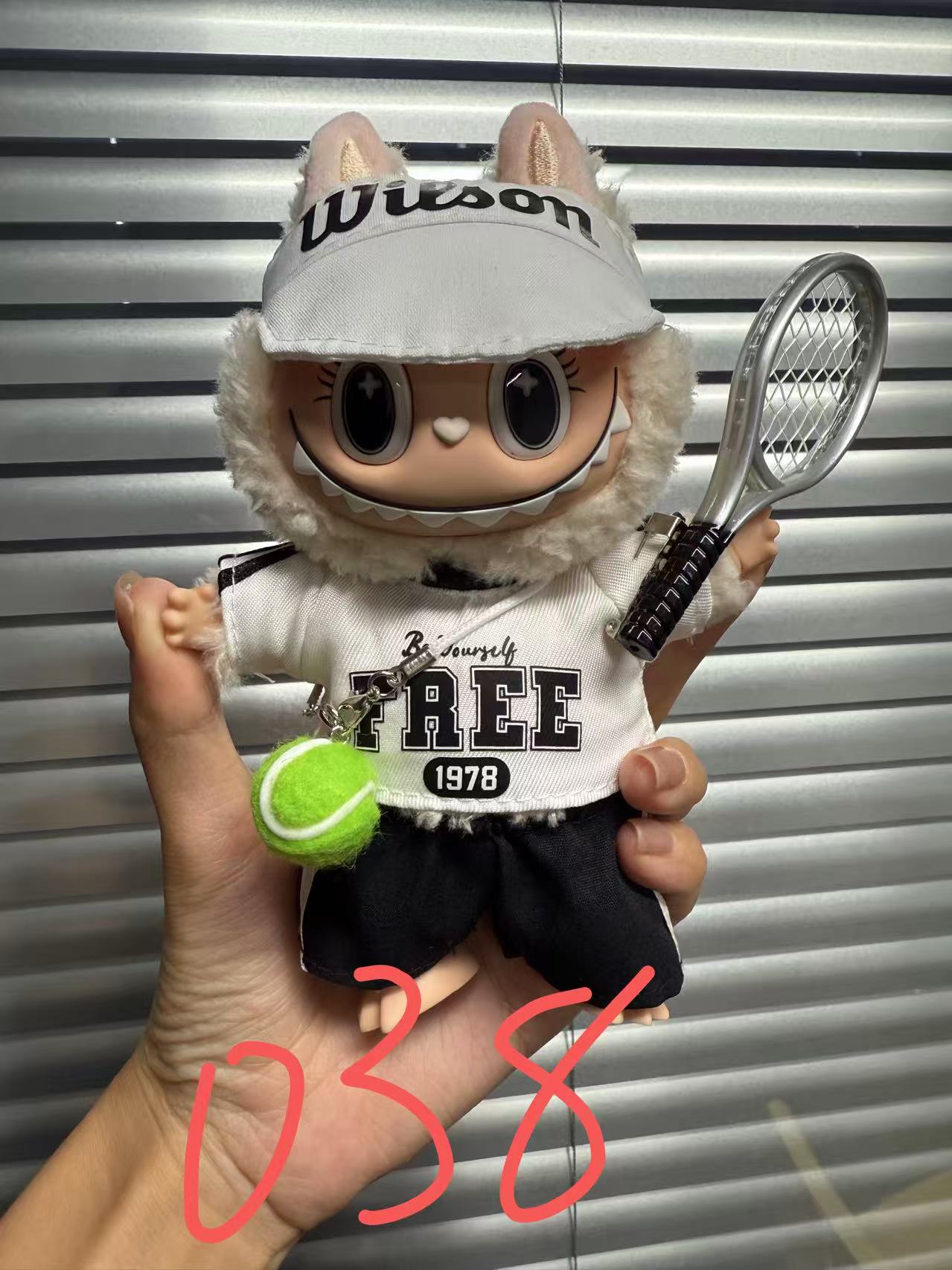 Customzied  La baby small size with outfit