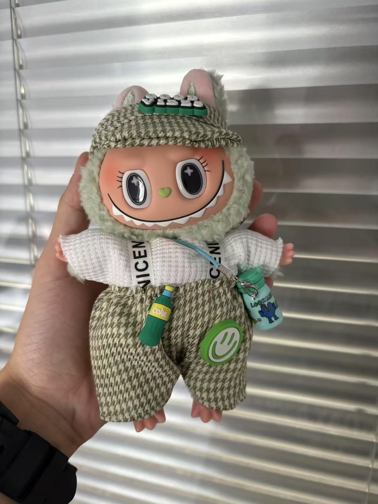 Customzied  La baby small size with outfit