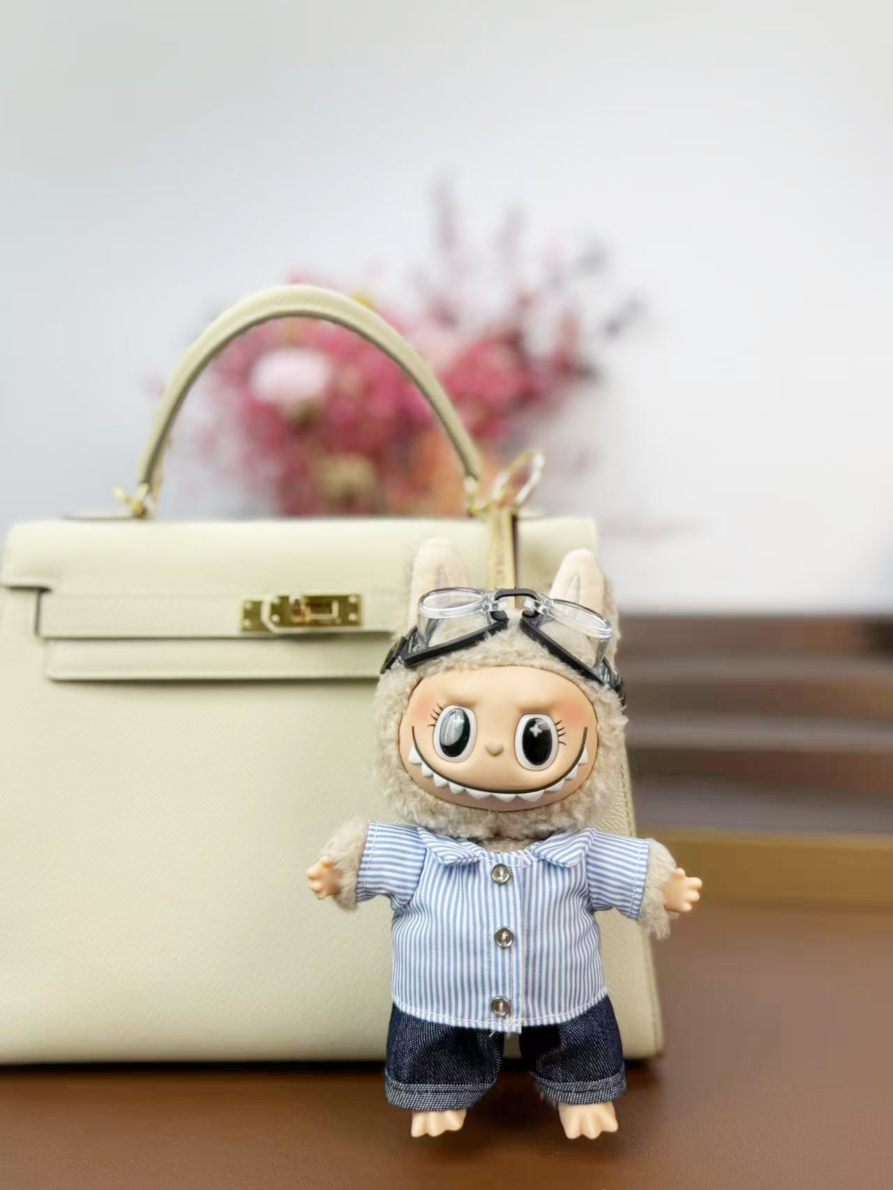 Customzied  La baby small size with outfit