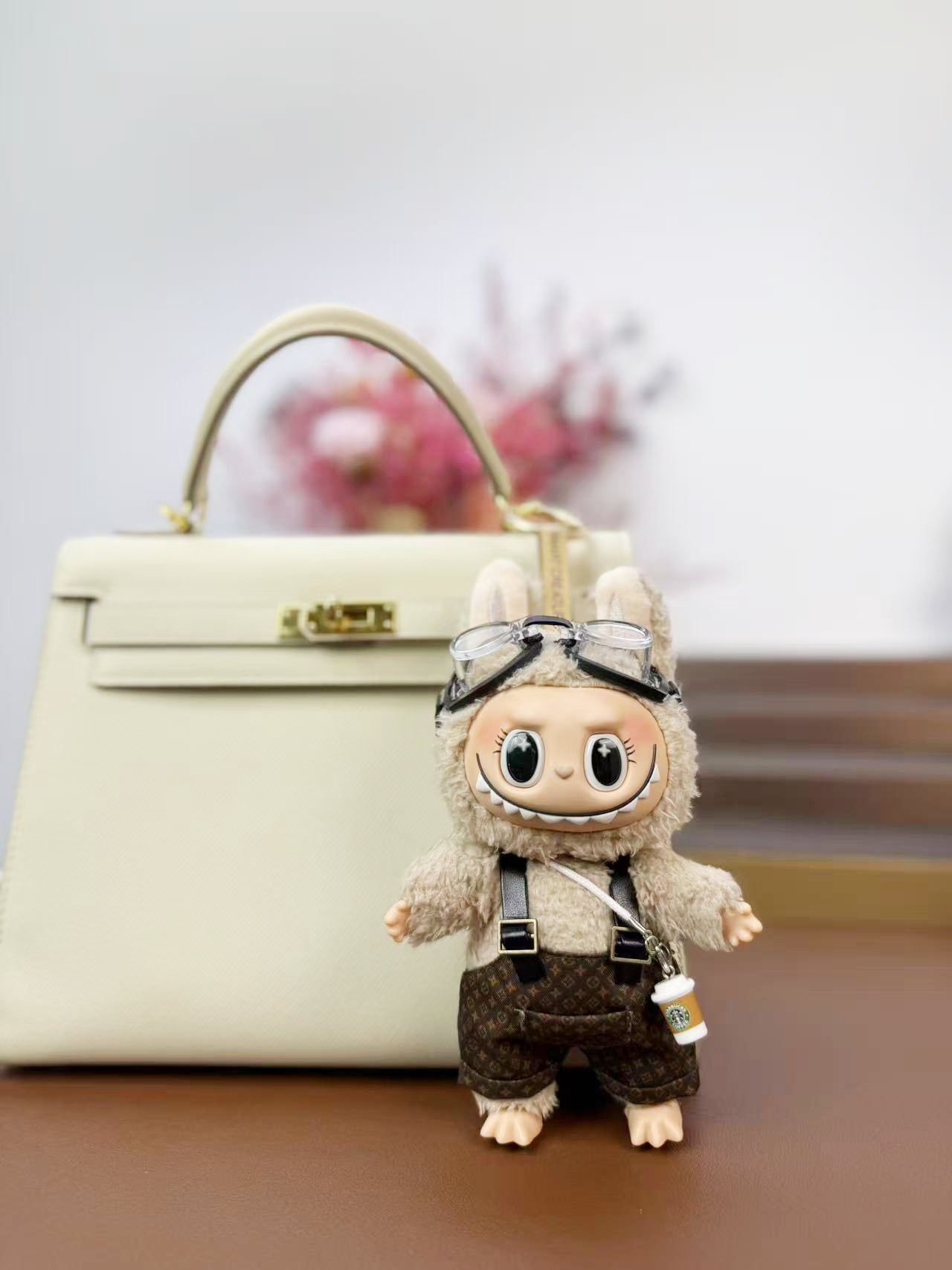 Customzied  La baby small size with outfit