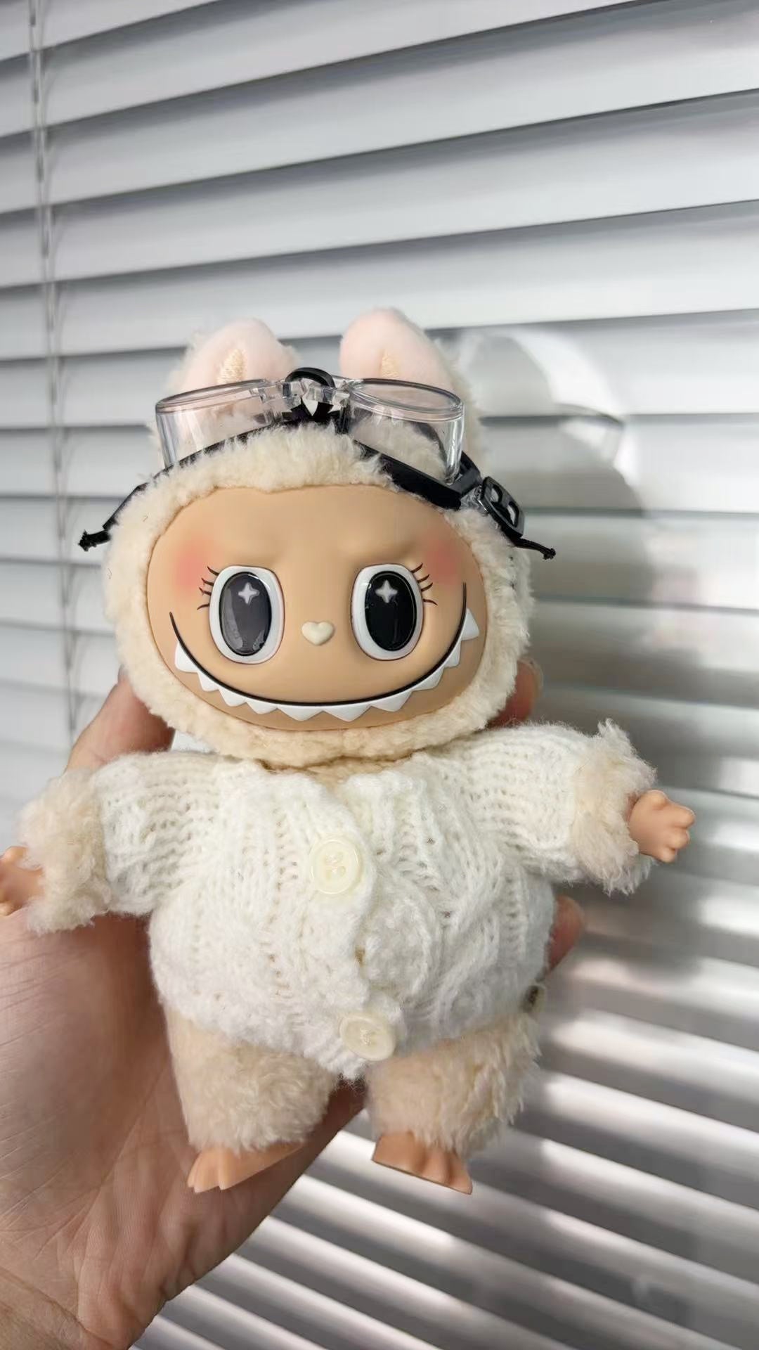Customzied  La baby small size with outfit