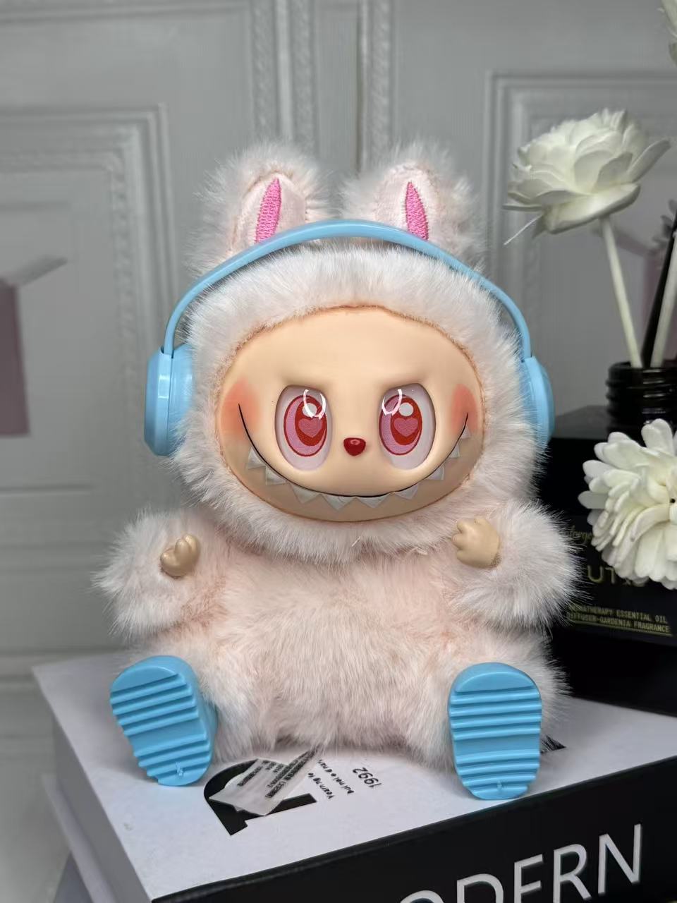 Earphone plush toy