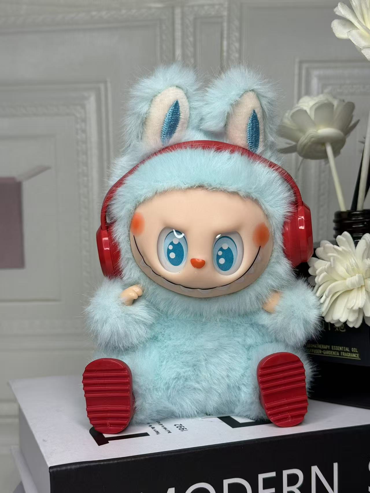 Earphone plush toy