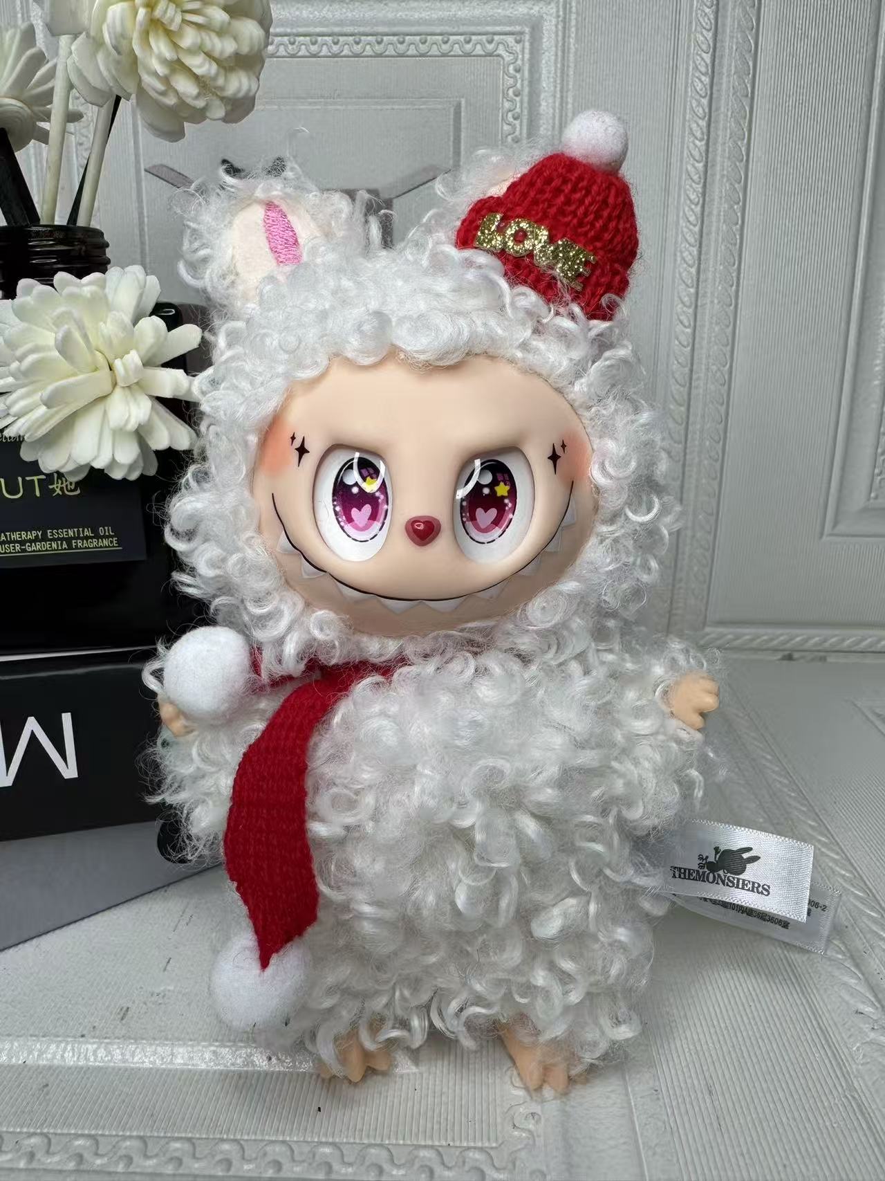 Curly hair with decoration plush toy