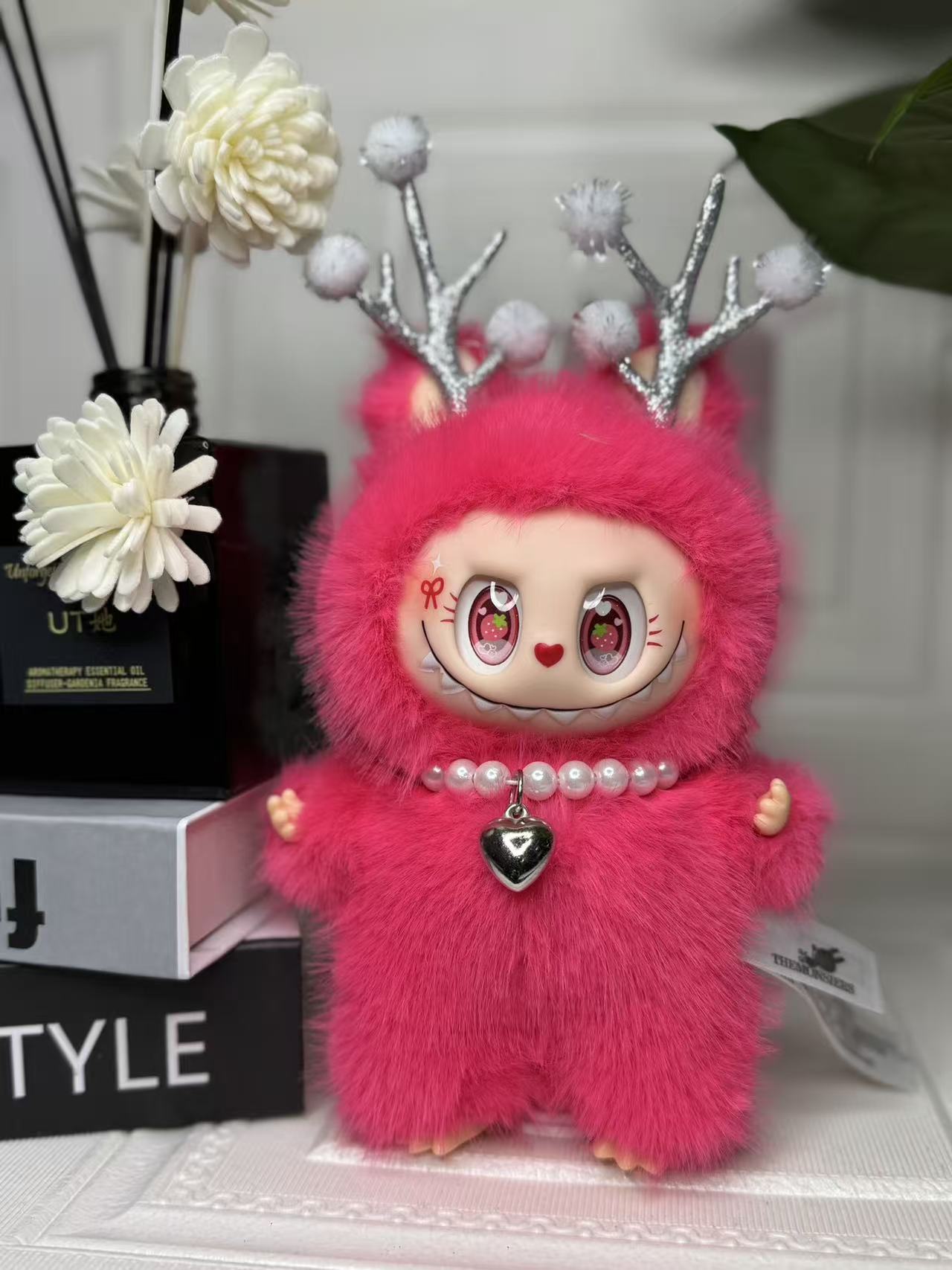 Christmas style plush toy