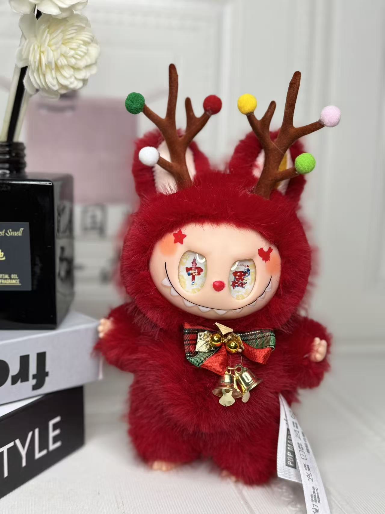 Christmas style plush toy