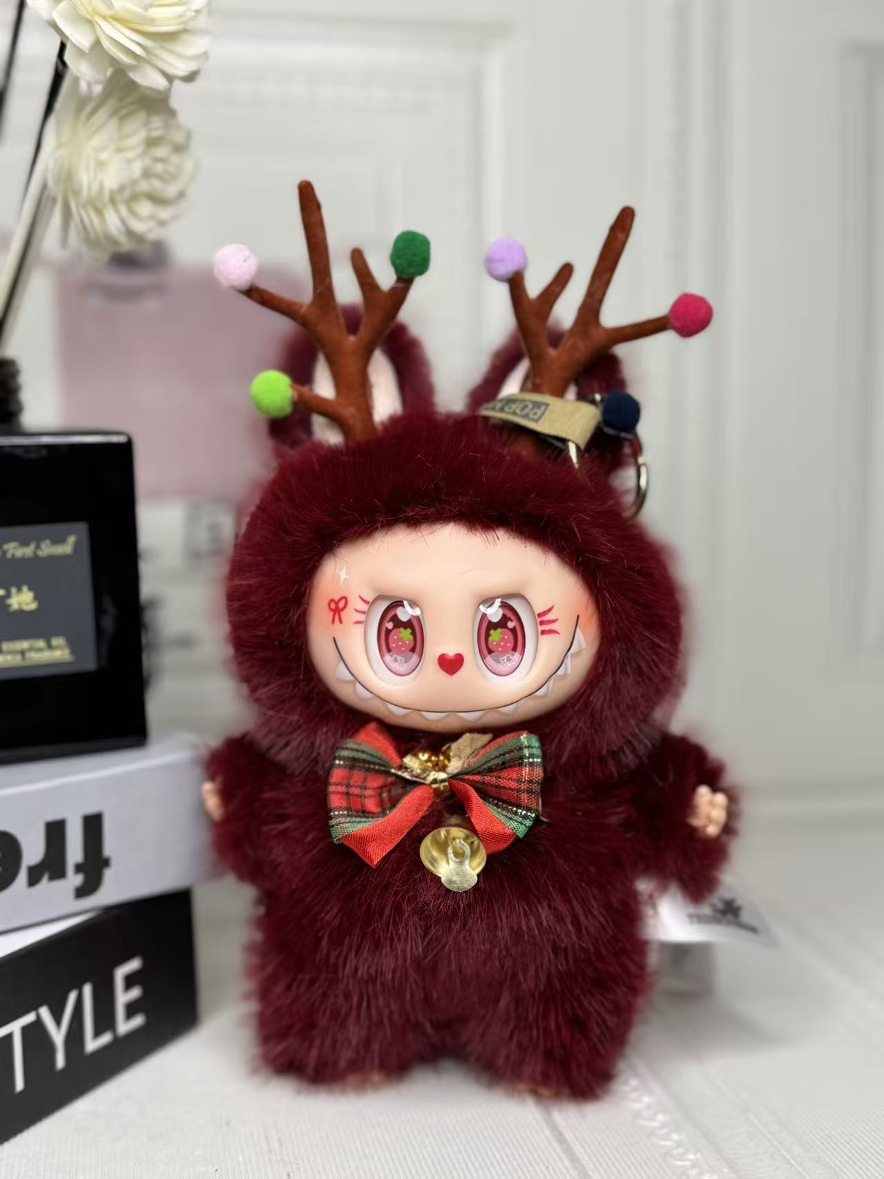 Christmas style plush toy