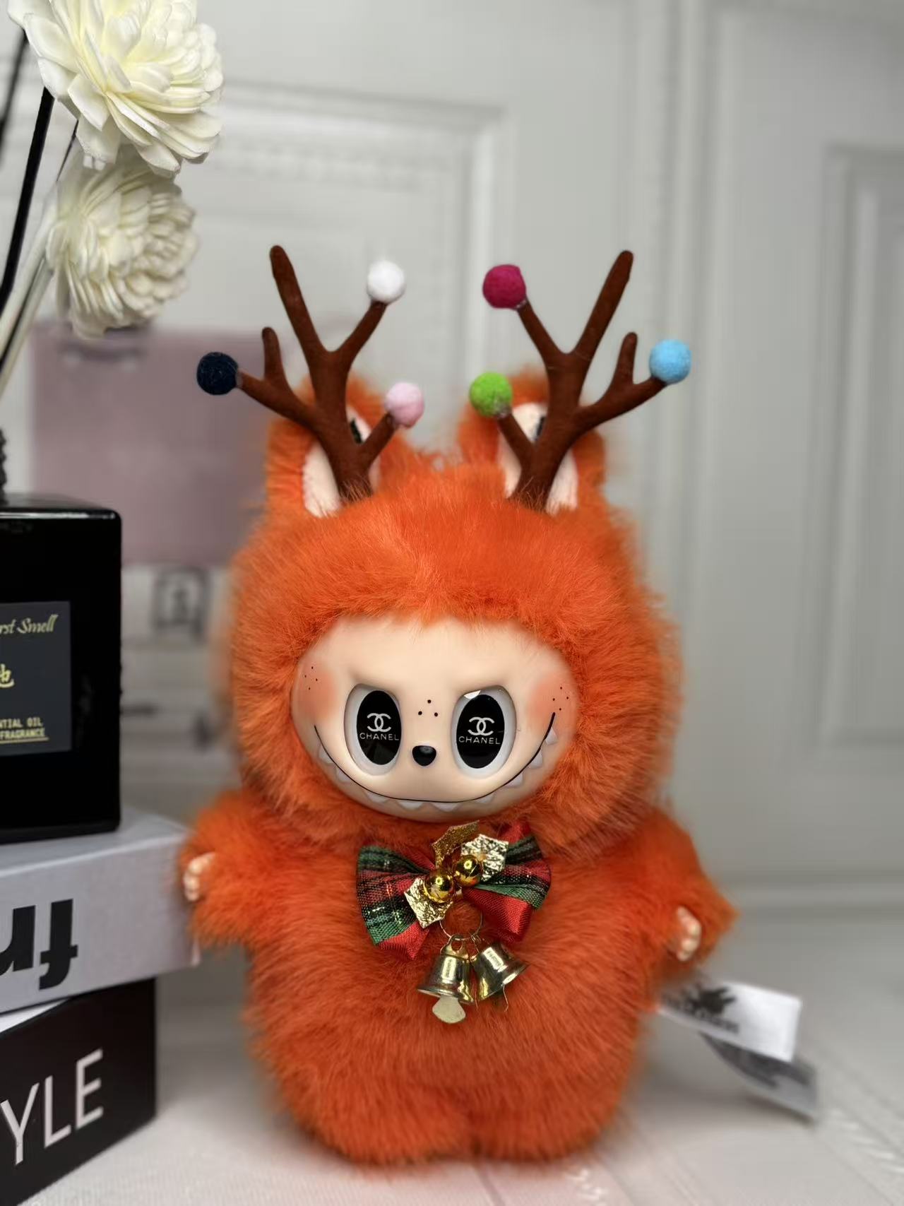 Christmas style plush toy