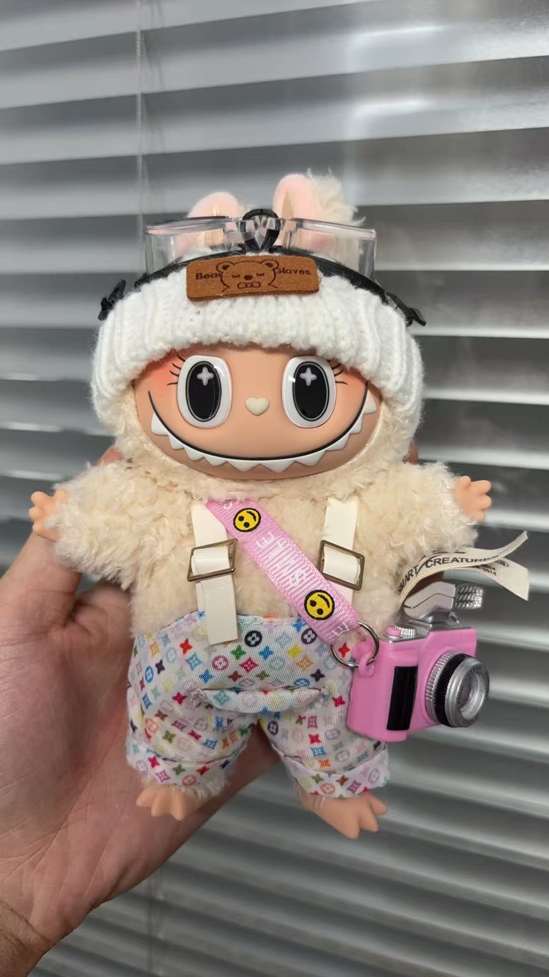 Customzied  La baby small size with outfit