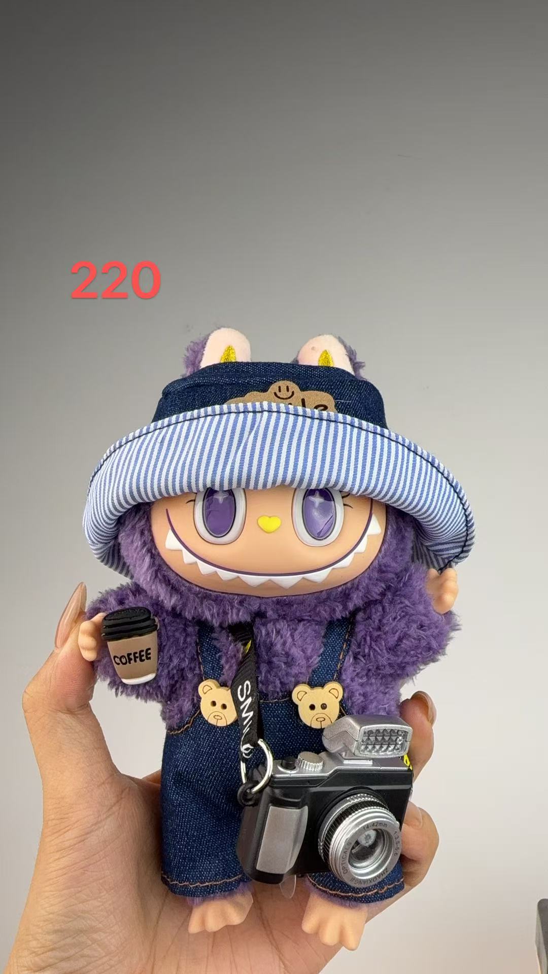 Customzied  La baby small size with outfit