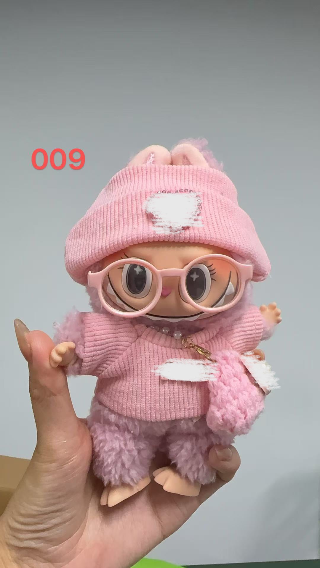 Customzied  La baby small size with outfit