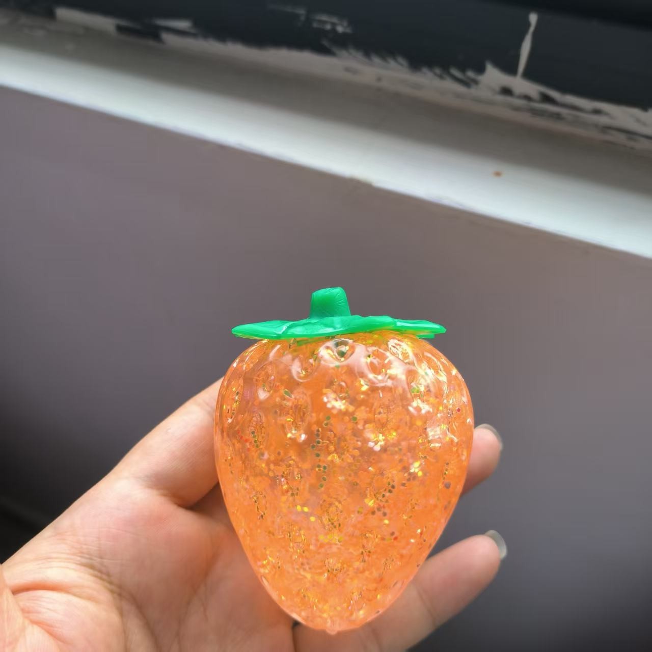 Sugar straberry squishy