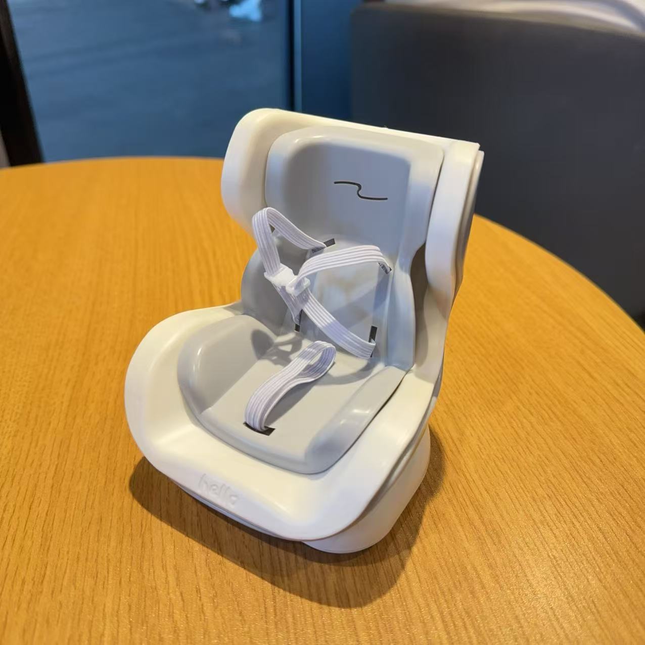 Small plush toy car safety seat