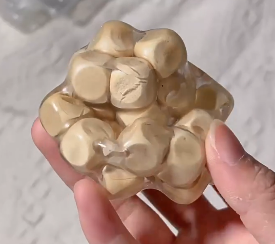 Crunchy squishy