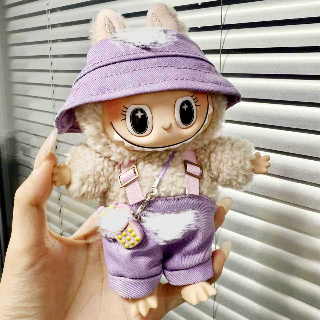 Customzied  La baby small size with outfit
